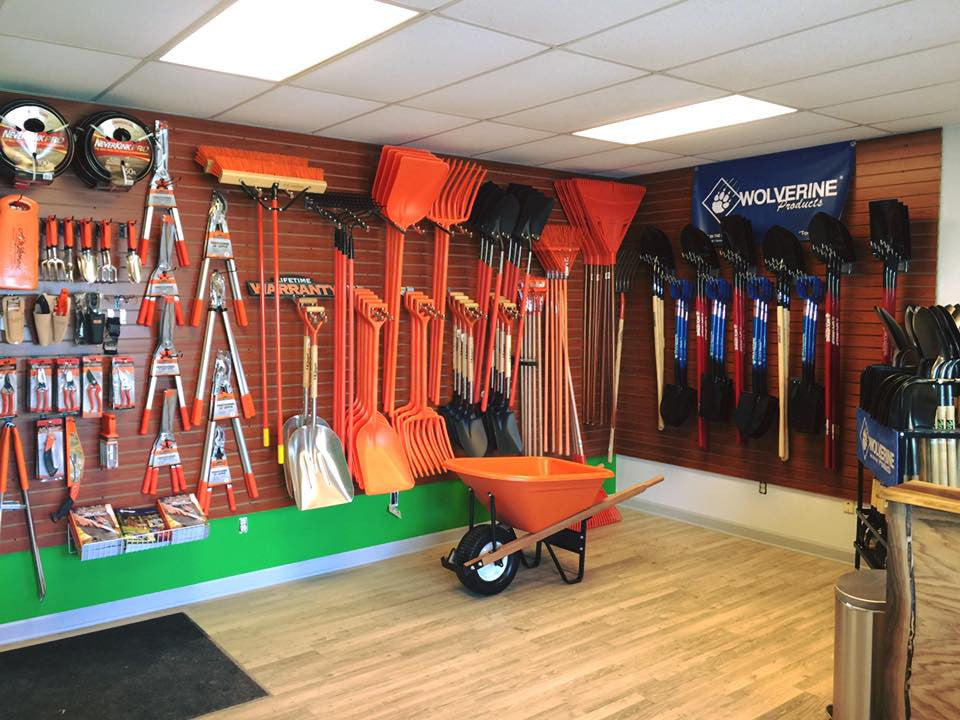 A.M. Leonard & Wolverine Products at Friction Landscape Supply of Delaware, Ohio